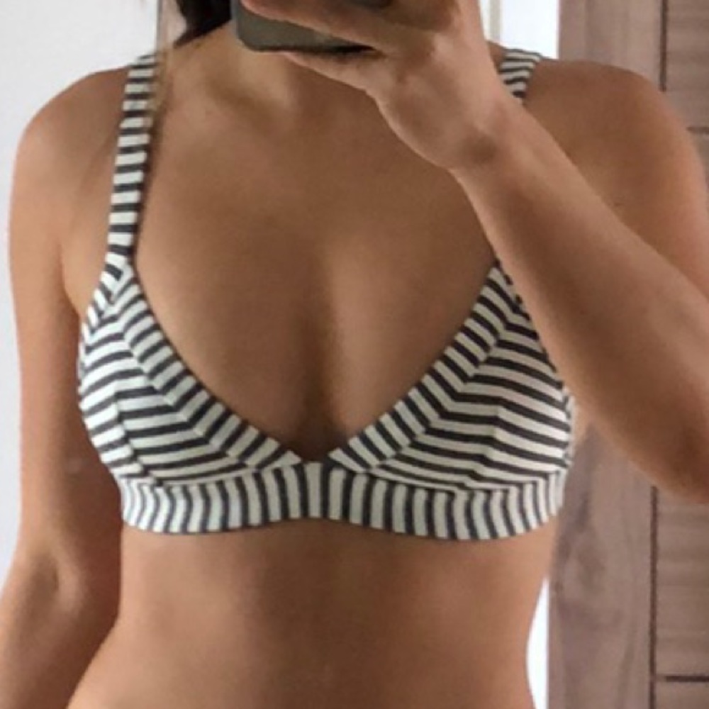 Indah body size xs grey and white striped